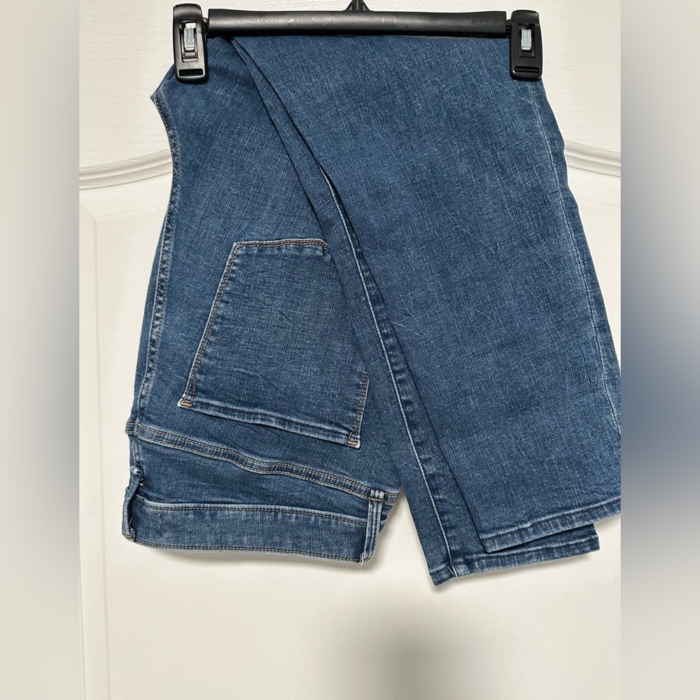 Abercrombie Curve Love High Rise Supper Skinny Ankle Jeans